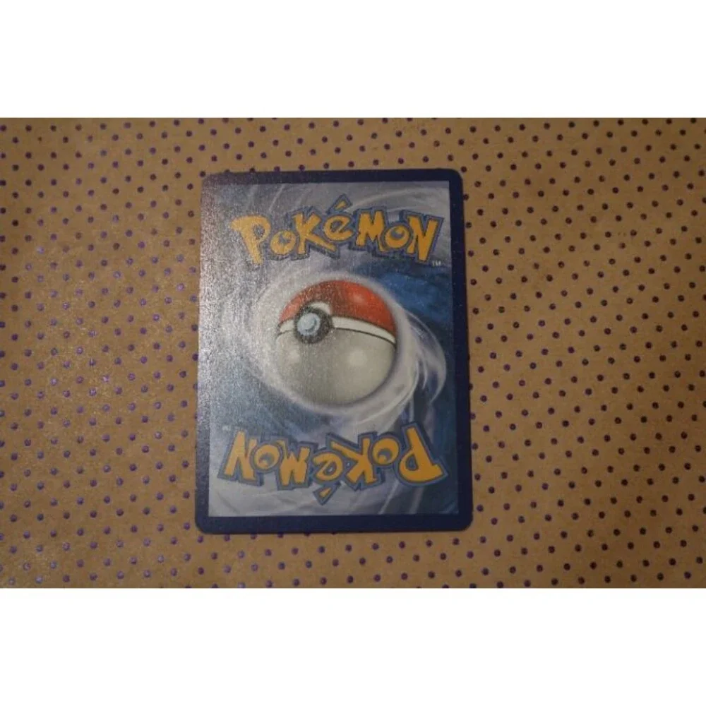 Karrablast 008/189 Pokemon Card (2020)